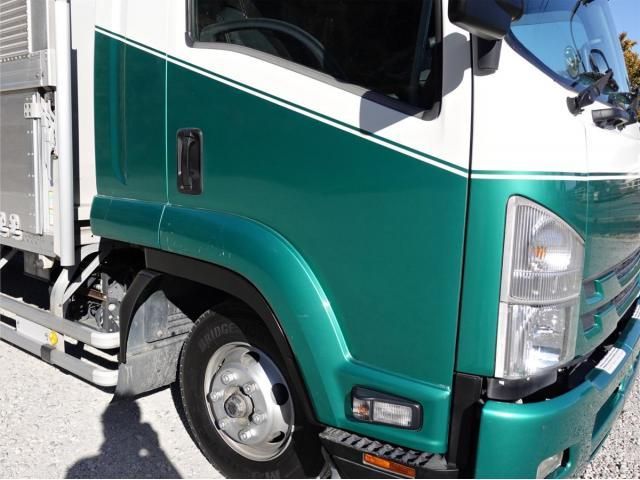 ISUZU FORWARD 2015 Image 31