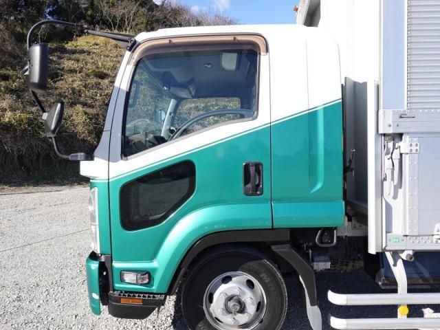 ISUZU FORWARD 2015 Image 31