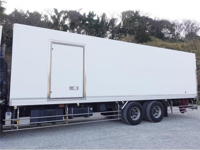 NISSAN DIESEL QUON 2015 Image 31