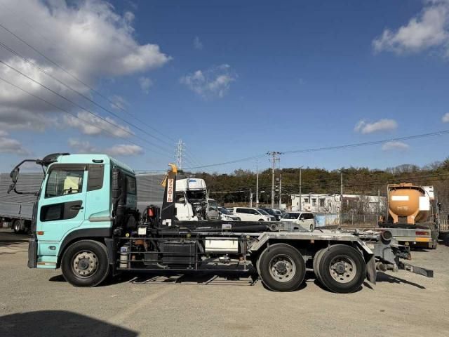 NISSAN DIESEL QUON 2013 Image 31