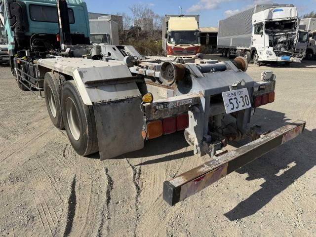 NISSAN DIESEL QUON 2013 Image 31