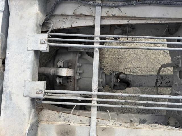 NISSAN DIESEL QUON 2013 Image 31