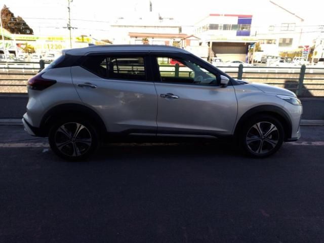 NISSAN KICKS 2021 Image 31