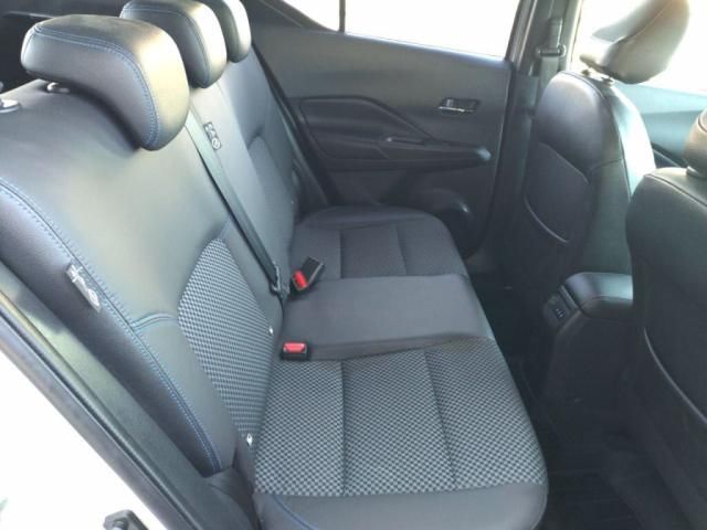 NISSAN KICKS 2021 Image 31