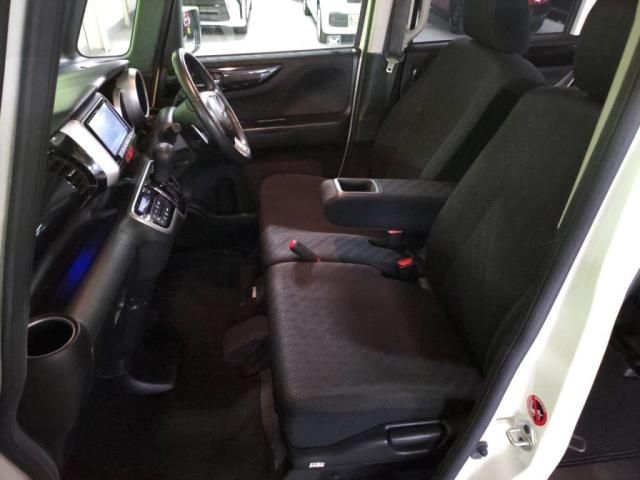 HONDA N BOX CUSTOM 2012 Image 31