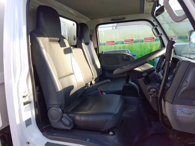 ISUZU ELF 2016 Image 31