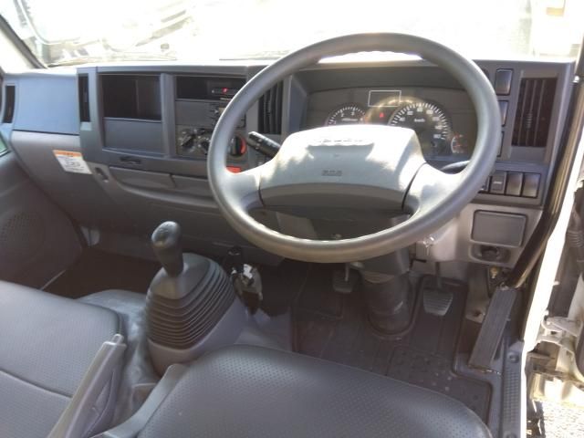 ISUZU ELF 2016 Image 31