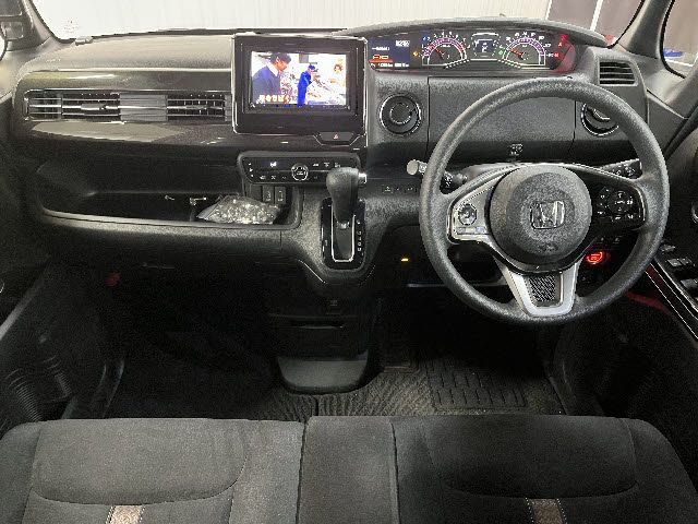 HONDA N BOX CUSTOM 4WD 2019 Image 31