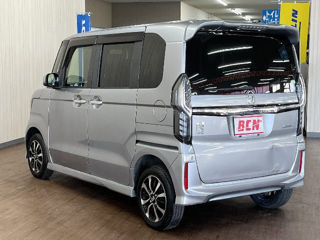 HONDA N BOX CUSTOM 4WD 2019 Image 31
