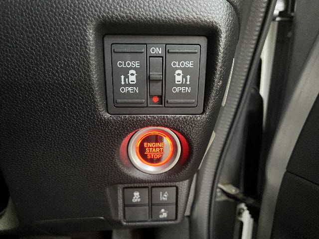 HONDA N BOX CUSTOM 4WD 2019 Image 31