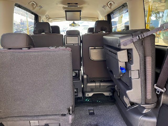 NISSAN SERENA  S-HYBRID 2019 Image 31