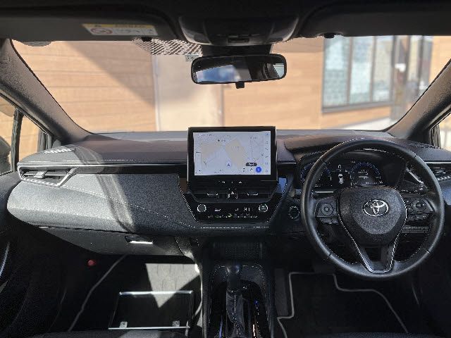 TOYOTA COROLLA TOURING HYBR 2023 Image 31