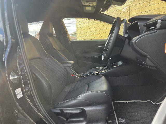 TOYOTA COROLLA TOURING HYBR 2023 Image 31