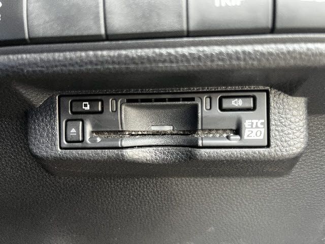 TOYOTA COROLLA TOURING HYBR 2023 Image 31