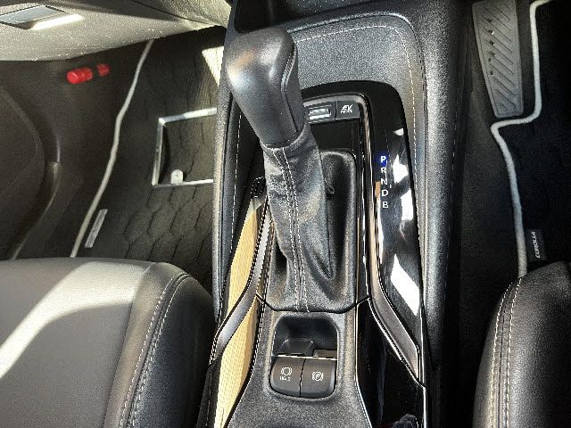 TOYOTA COROLLA TOURING HYBR 2023 Image 31