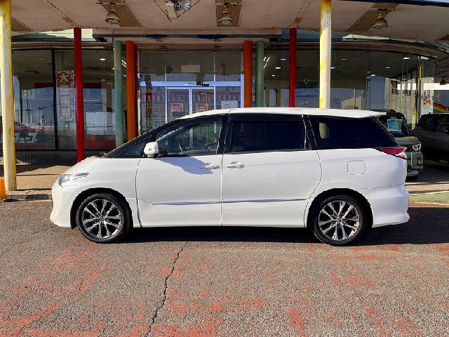 TOYOTA ESTIMA 2018 Image 31