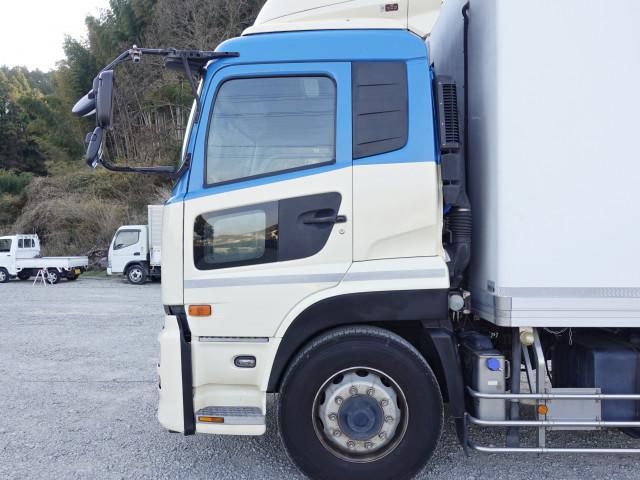NISSAN DIESEL QUON 2015 Image 31