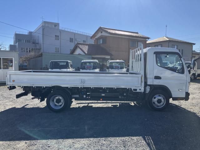 MITSUBISHI CANTER 2023 Image 31