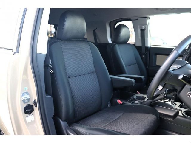 TOYOTA FJ CRUISER 4WD 2011 Image 31