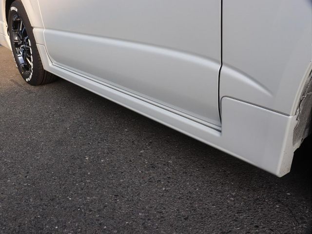 TOYOTA HIACE VAN 2WD 2024 Image 31