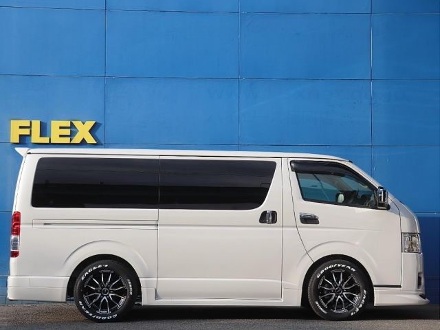 TOYOTA HIACE VAN 2WD 2024 Image 31