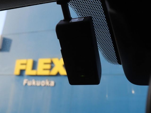 TOYOTA HIACE VAN 2WD 2024 Image 31