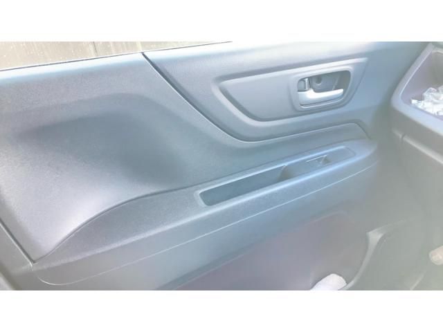 HONDA N-WGN CUSTOM 2013 Image 31