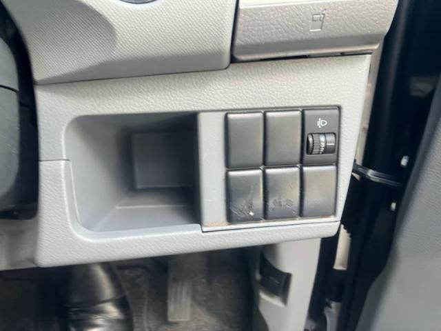 SUZUKI WAGON R 2012 Image 31