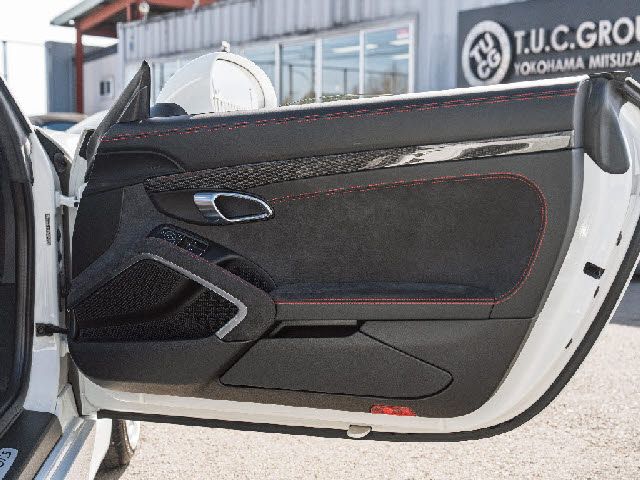 PORSCHE BOXSTER 2016 Image 31