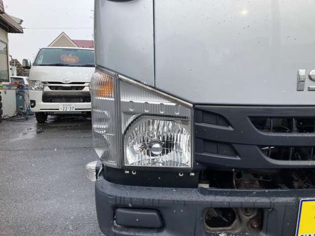 ISUZU  2015 Image 31