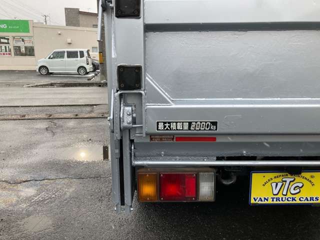 ISUZU  2015 Image 31