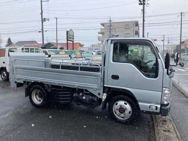 ISUZU  2015 Image 31