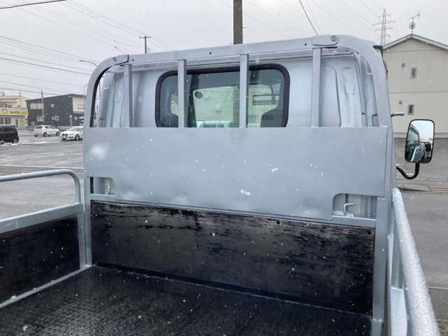 ISUZU  2015 Image 31