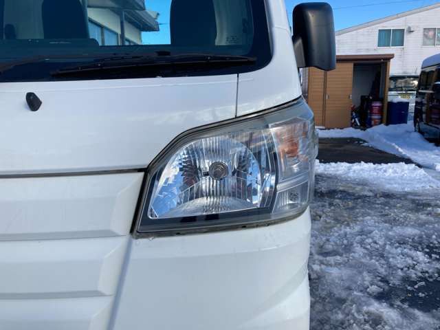 DAIHATSU HIJET TRUCK 4WD 2016 Image 31