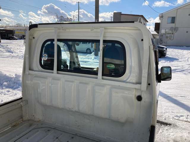 DAIHATSU HIJET TRUCK 4WD 2016 Image 31