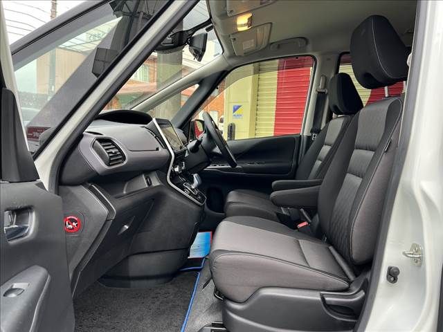 NISSAN SERENA  WG 2021 Image 31