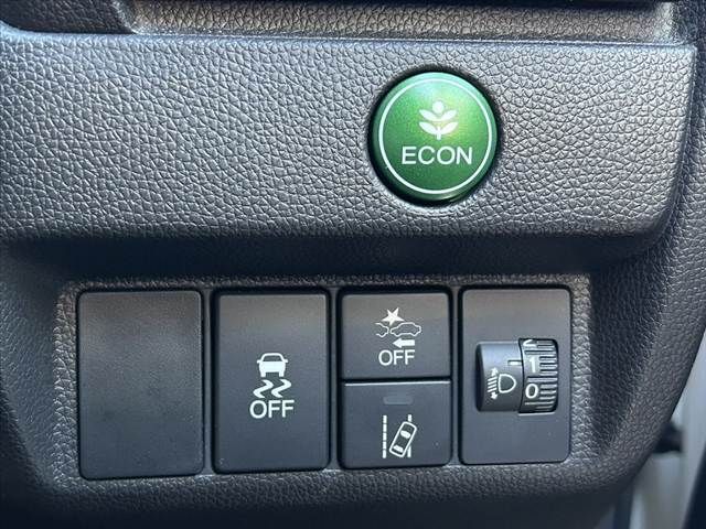 HONDA FIT 2017 Image 31