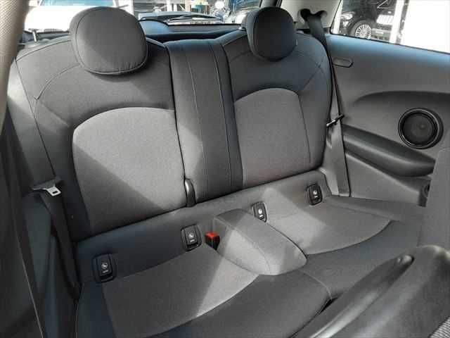 BMW MINI COOPER D 2016 Image 31