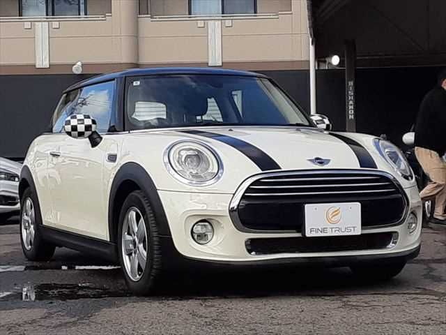 BMW MINI COOPER D 2016 Image 31