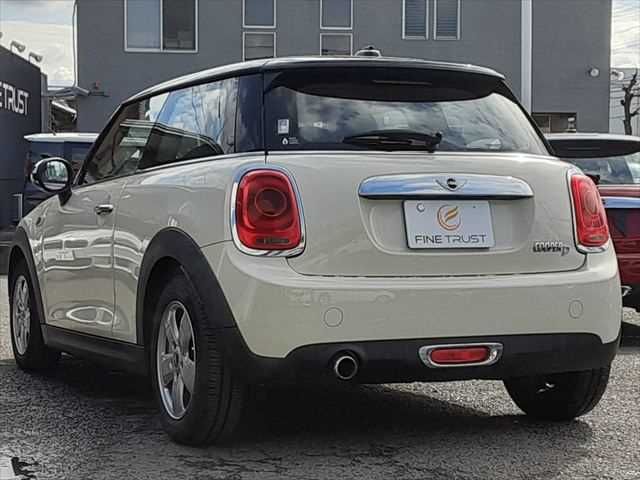 BMW MINI COOPER D 2016 Image 31