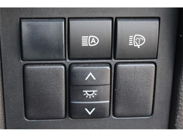 TOYOTA LANDCRUISER PRADO 2017 Image 31