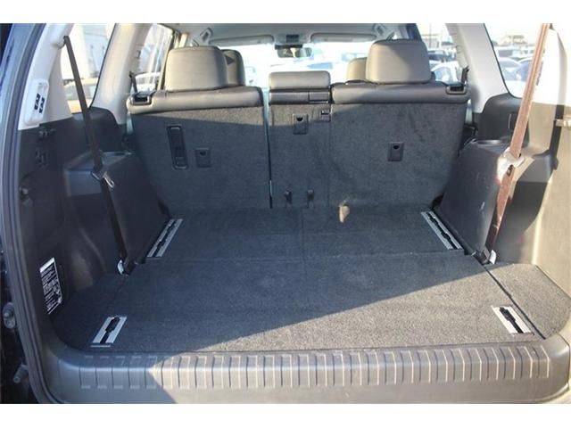 TOYOTA LANDCRUISER PRADO 2017 Image 31