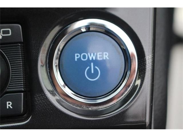 TOYOTA CROWN SEDAN HYBRID 2013 Image 31