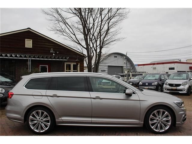 VOLKSWAGEN PASSAT VA 2017 Image 31