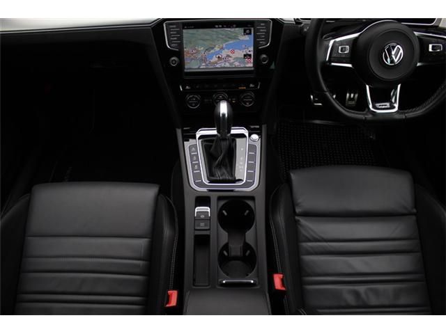VOLKSWAGEN PASSAT VA 2017 Image 31