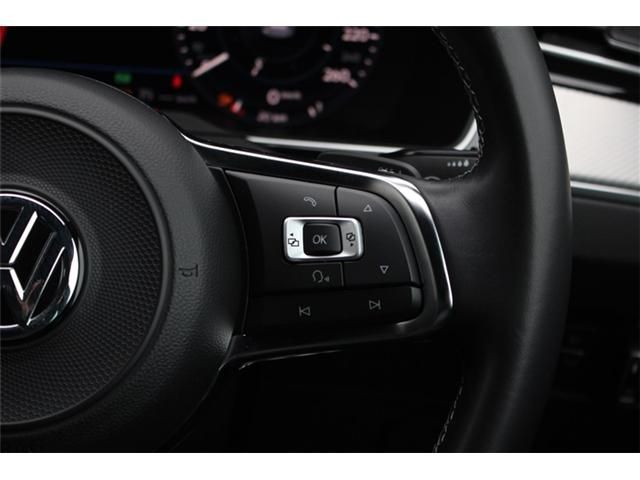 VOLKSWAGEN PASSAT VA 2017 Image 31