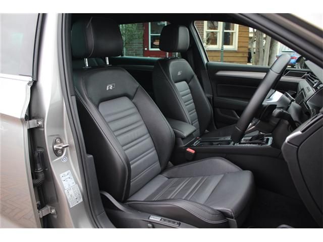 VOLKSWAGEN PASSAT VA 2017 Image 31