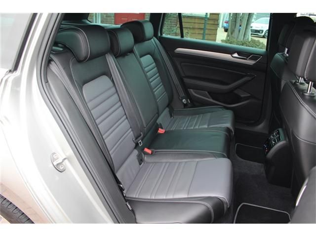 VOLKSWAGEN PASSAT VA 2017 Image 31