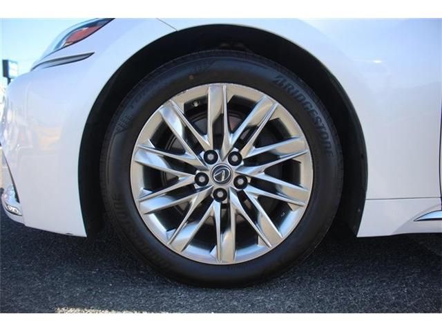 TOYOTA LEXUS LS500H 4WD 2017 Image 31