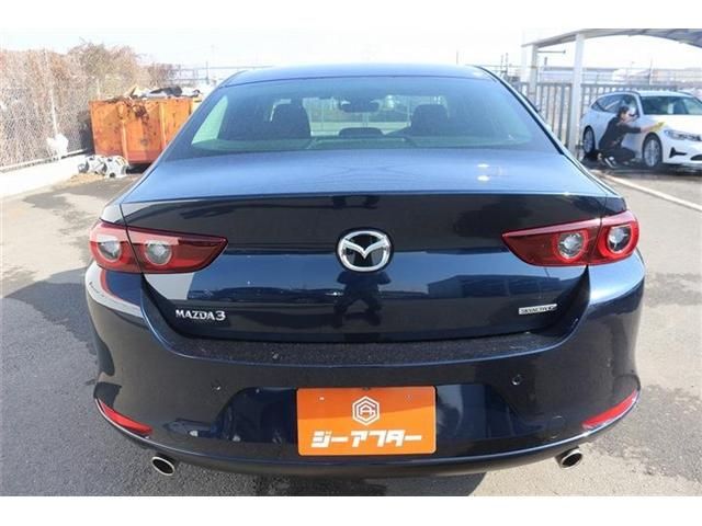 MAZDA 3 SEDAN 2022 Image 31